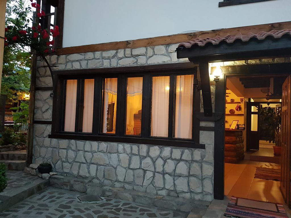 Trenchova Guest House Bansko Exterior foto